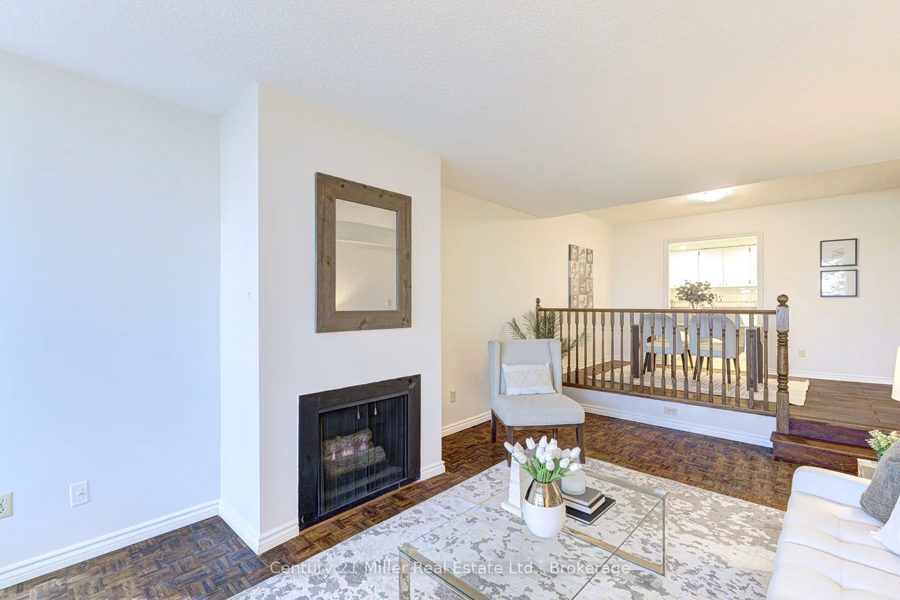 20, Speers, 1002 - CO Central, Oakville
