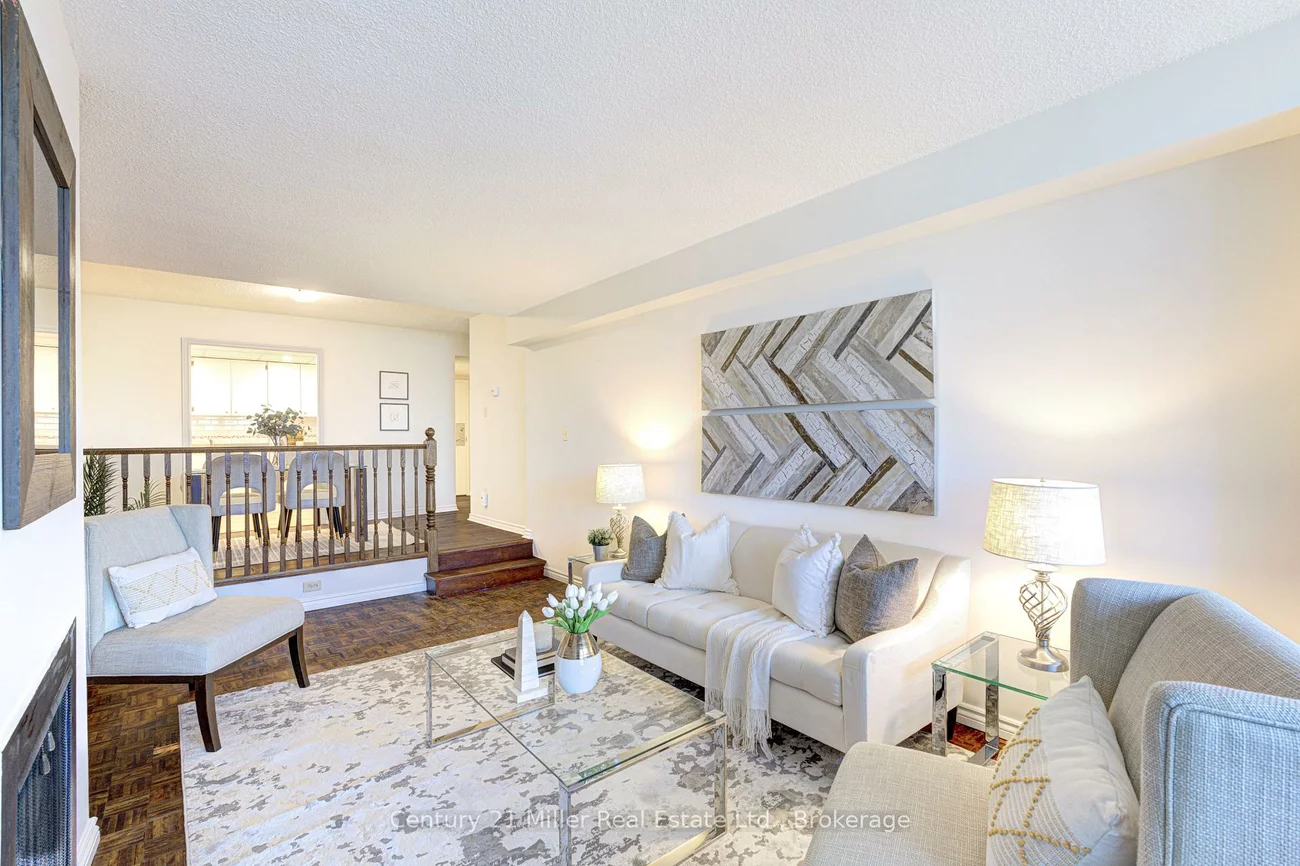 20, Speers, 1002 - CO Central, Oakville
