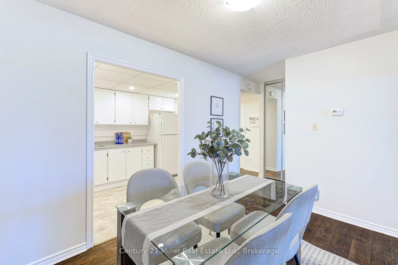 20, Speers, 1002 - CO Central, Oakville