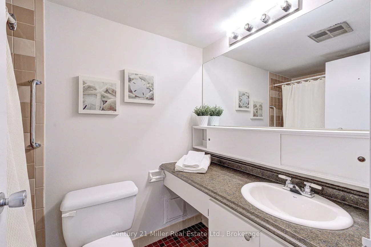 20, Speers, 1002 - CO Central, Oakville