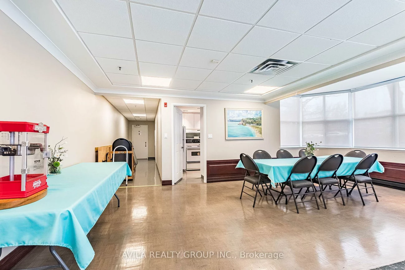 2199, Sixth, 1015 - RO River Oaks, Oakville