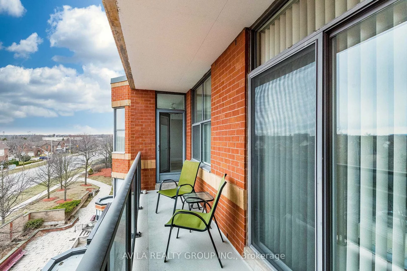 2199, Sixth, 1015 - RO River Oaks, Oakville