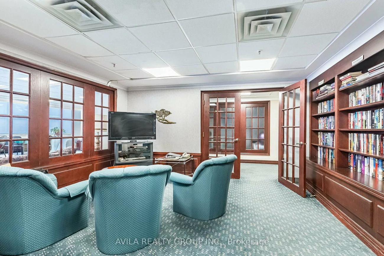 2199, Sixth, 1015 - RO River Oaks, Oakville