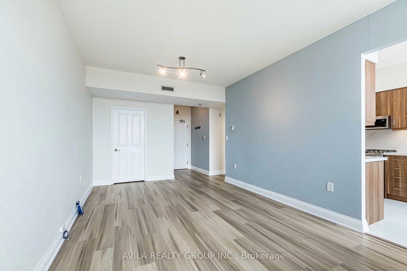 2199, Sixth, 1015 - RO River Oaks, Oakville