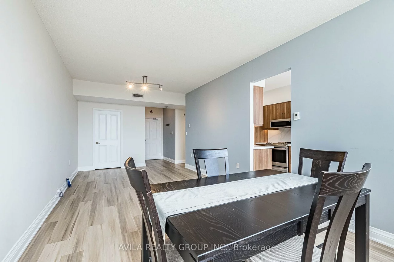 2199, Sixth, 1015 - RO River Oaks, Oakville