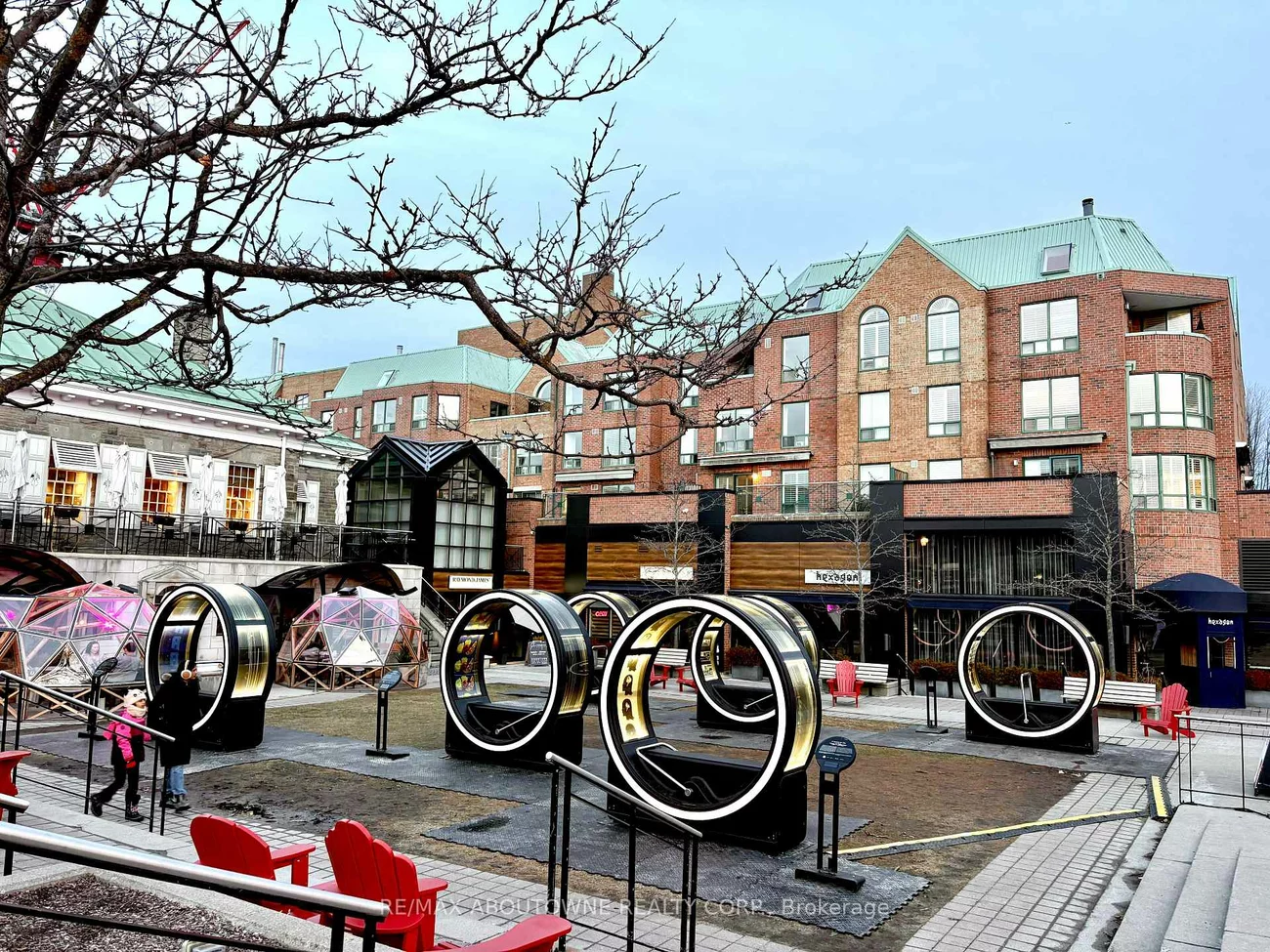 221, Robinson, 1013 - OO Old Oakville, Oakville