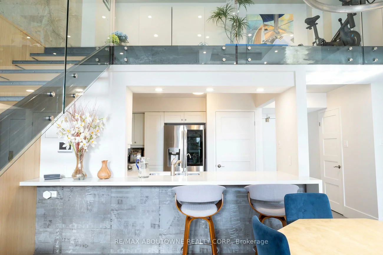 221, Robinson, 1013 - OO Old Oakville, Oakville