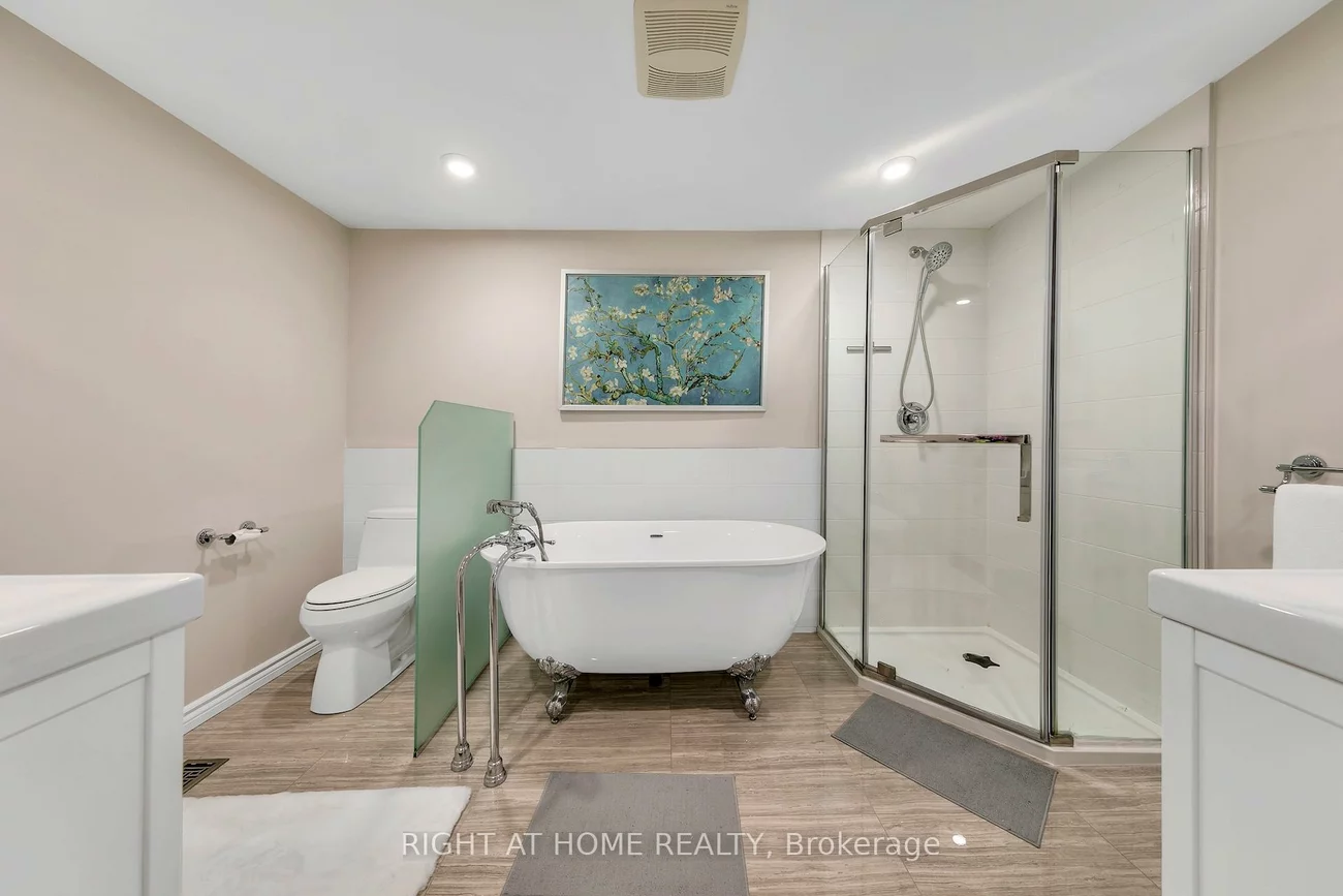 1580, Lancaster, 1005 - FA Falgarwood, Oakville