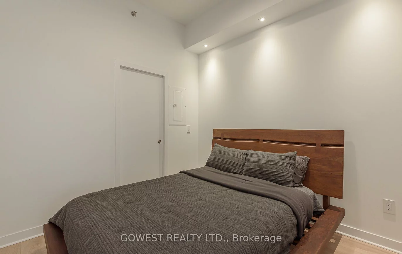 2490, Old Bronte, 1019 - WM Westmount, Oakville