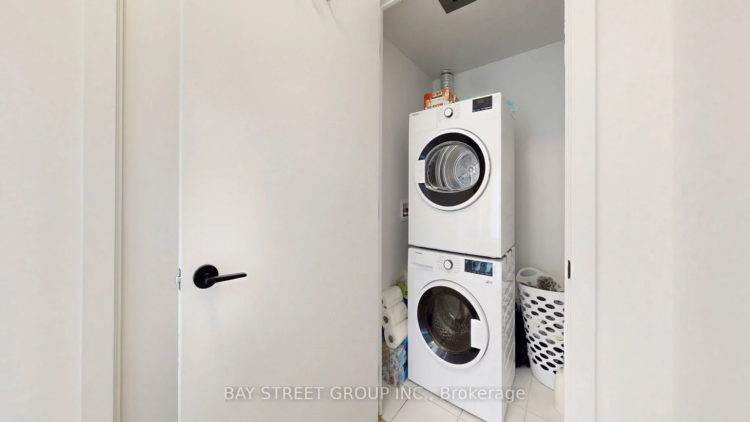 2450, Old Bronte, 1019 - WM Westmount, Oakville