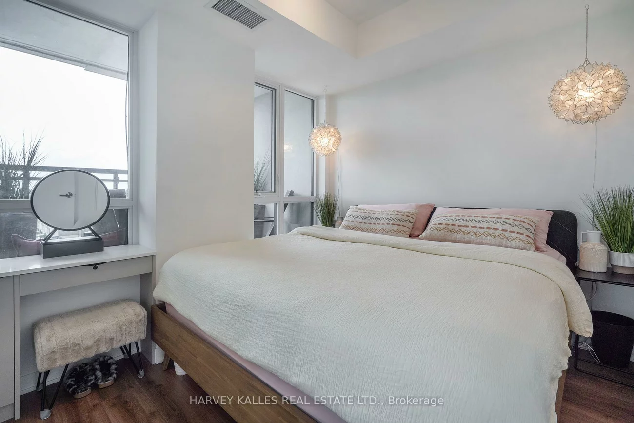 405, Dundas, 1008 - GO Glenorchy, Oakville