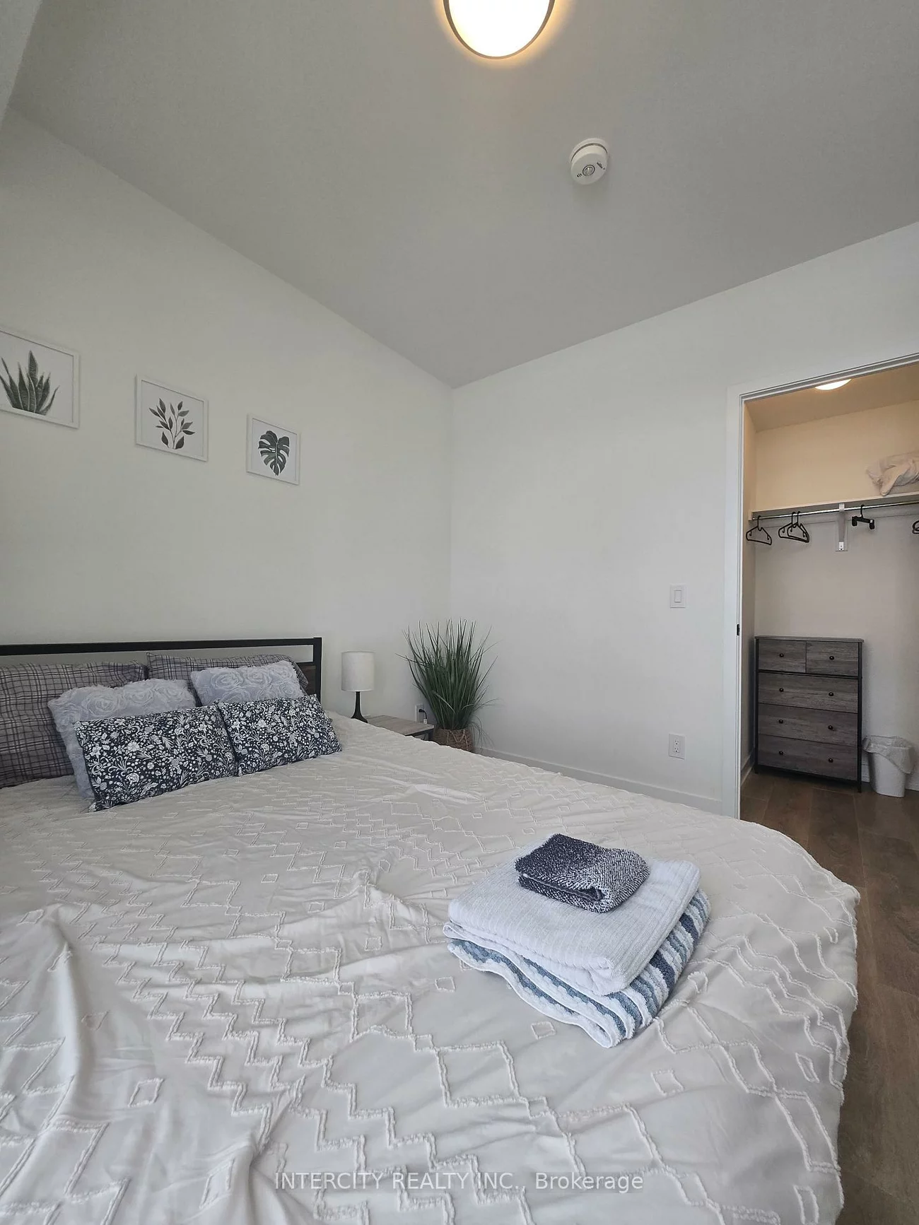 345, Wheat Boom, 1010 - JM Joshua Meadows, Oakville