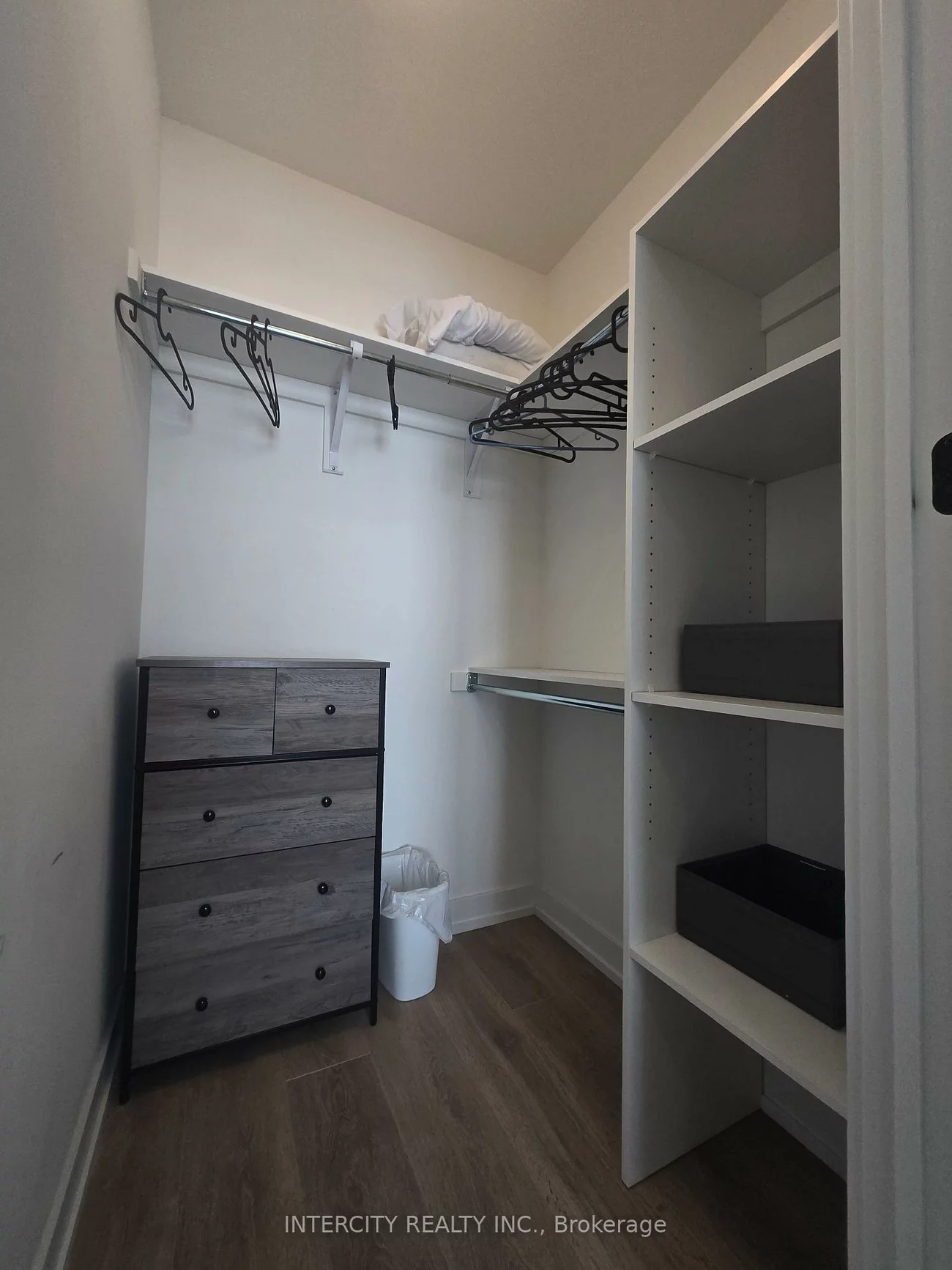 345, Wheat Boom, 1010 - JM Joshua Meadows, Oakville