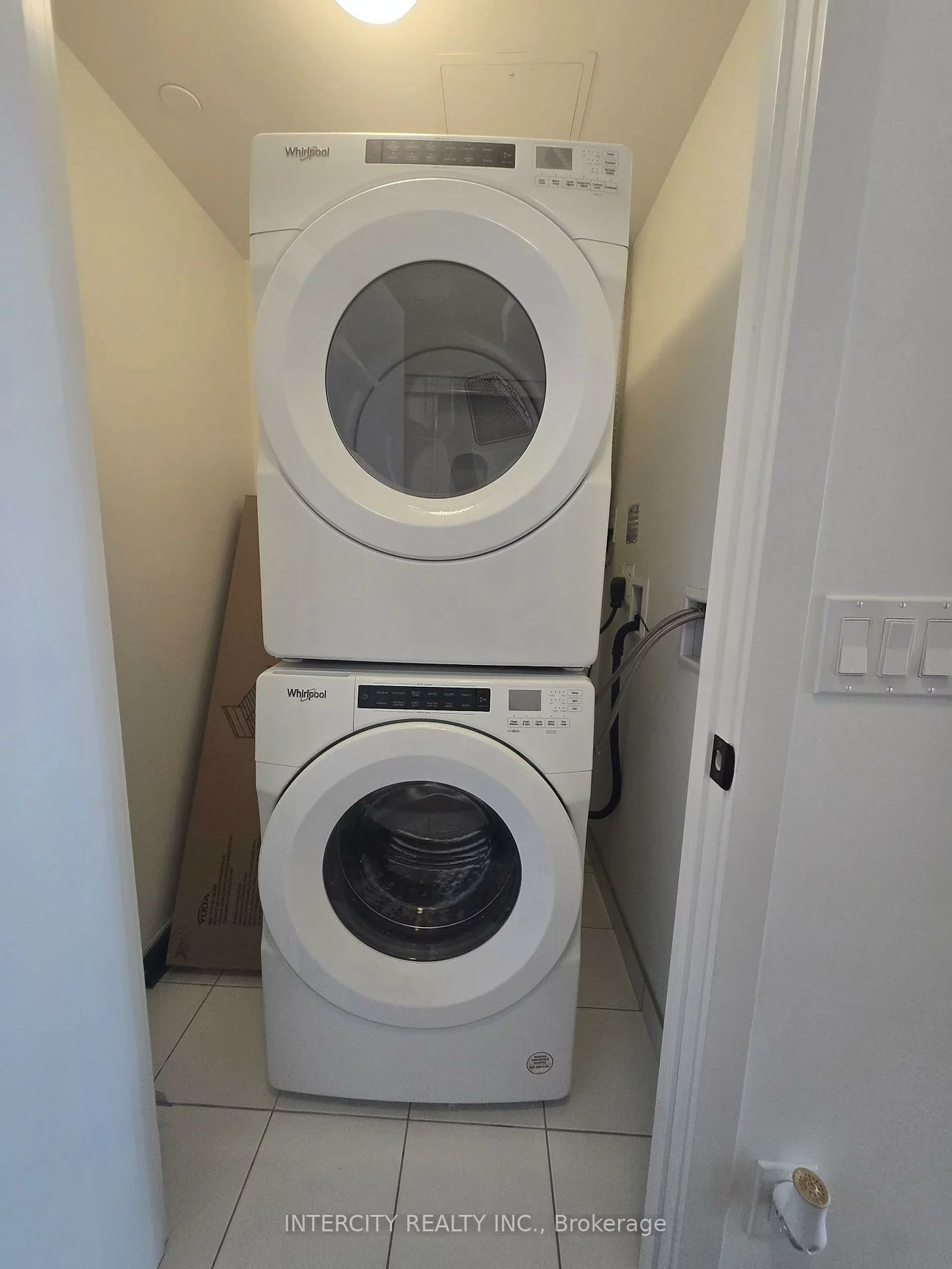 345, Wheat Boom, 1010 - JM Joshua Meadows, Oakville