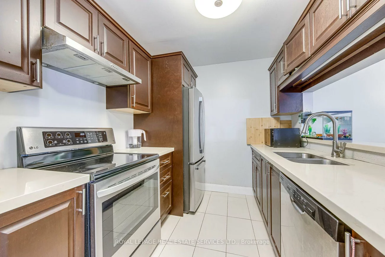 1450, Glen Abbey, 1007 - GA Glen Abbey, Oakville