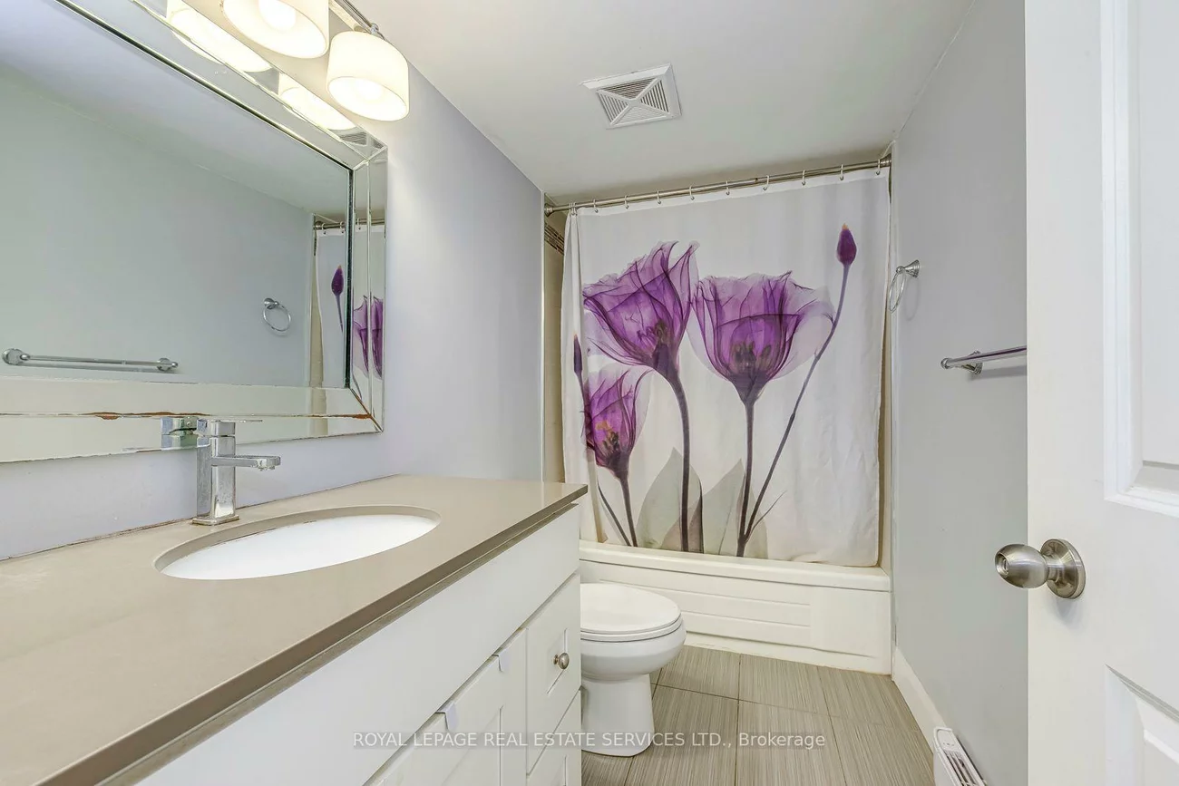 1450, Glen Abbey, 1007 - GA Glen Abbey, Oakville