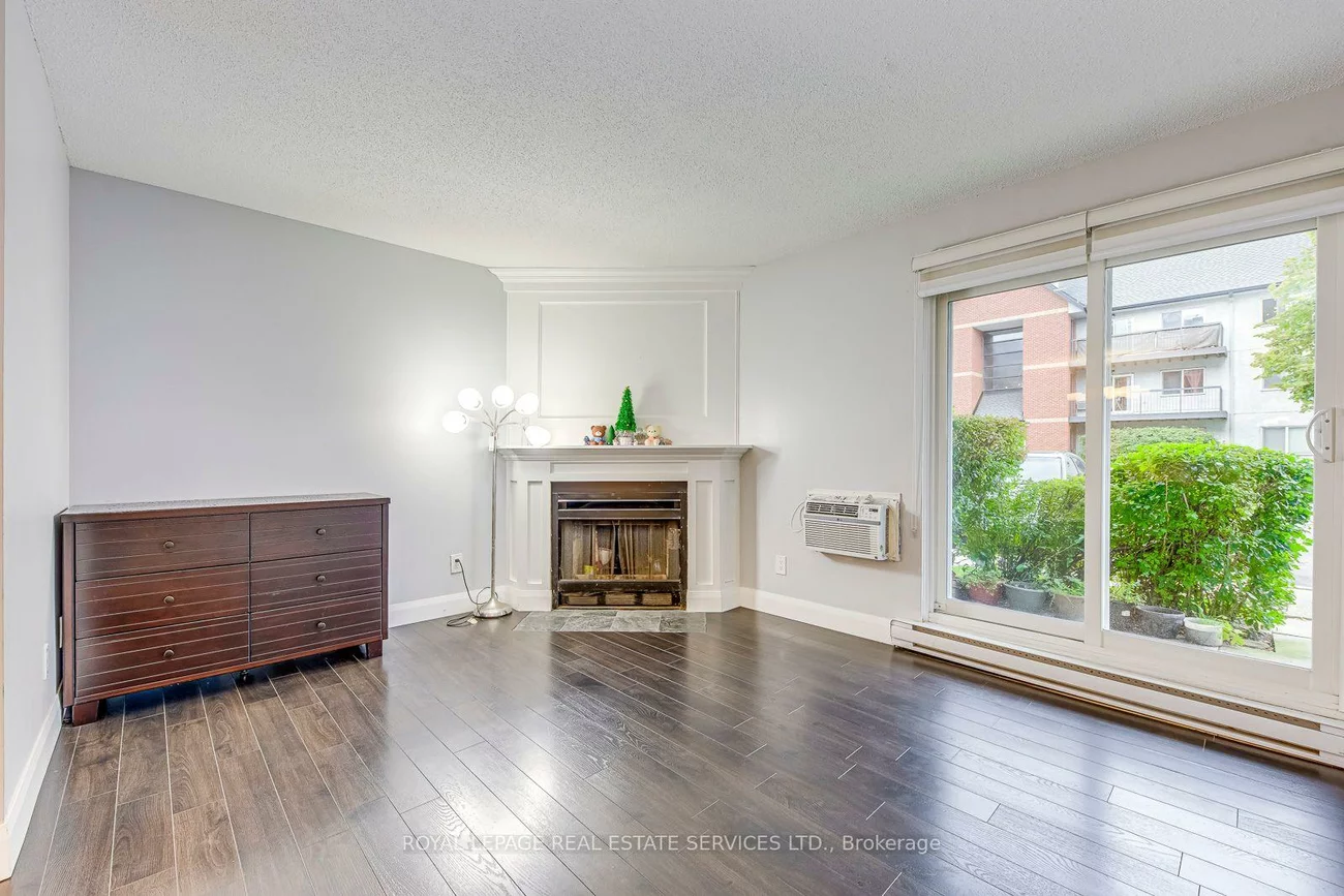 1450, Glen Abbey, 1007 - GA Glen Abbey, Oakville