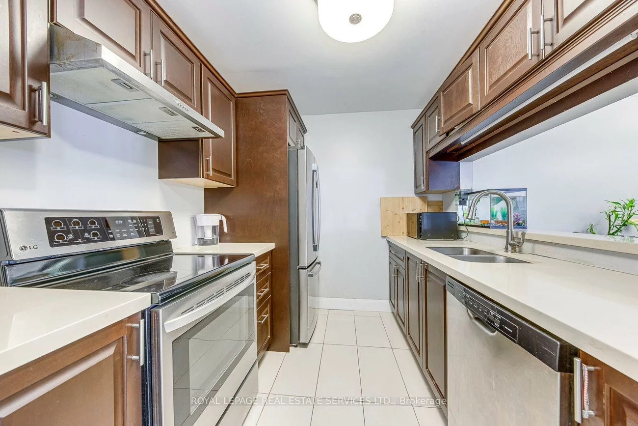 1450, Glen Abbey, 1007 - GA Glen Abbey, Oakville