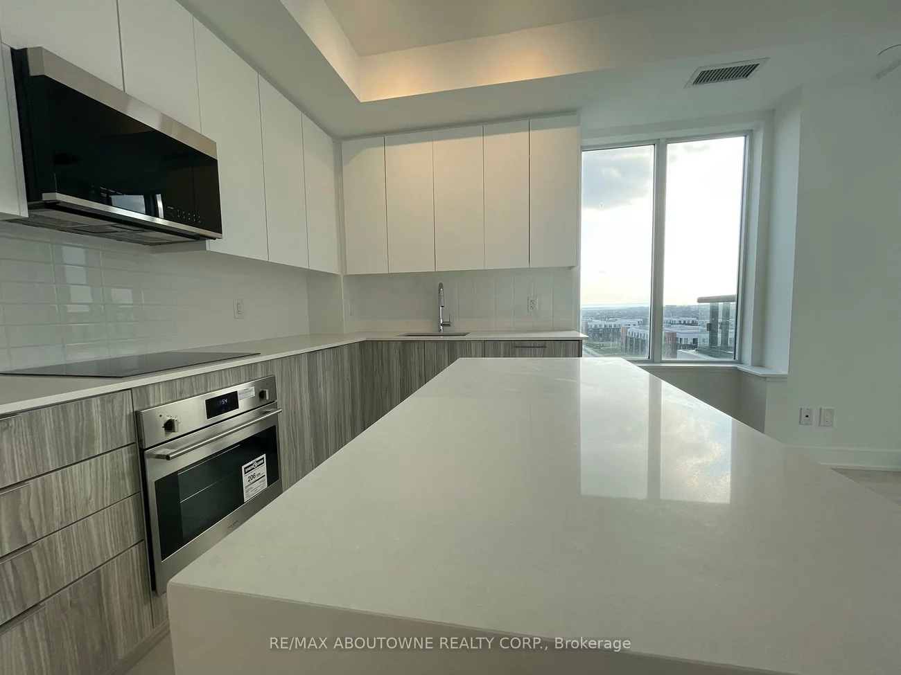 2489, Taunton, 1015 - RO River Oaks, Oakville