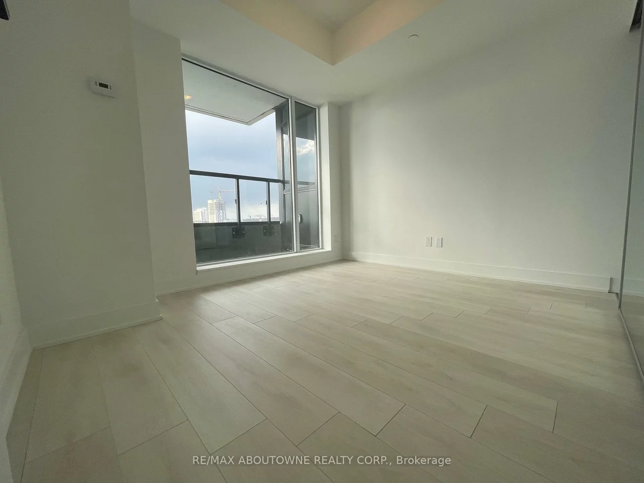 2489, Taunton, 1015 - RO River Oaks, Oakville