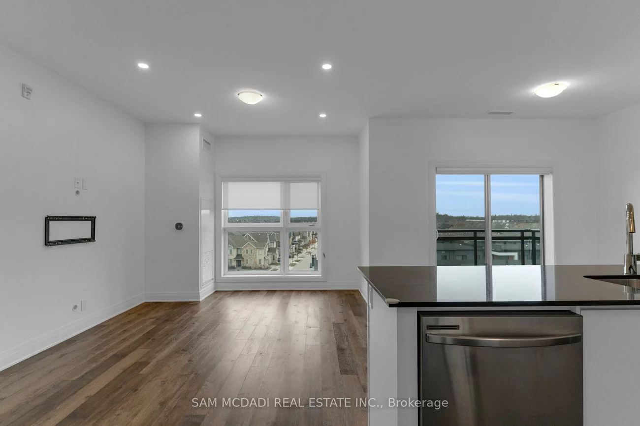 102, Grovewood, 1008 - GO Glenorchy, Oakville