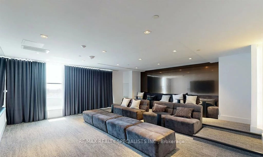 2489, Taunton, 1015 - RO River Oaks, Oakville