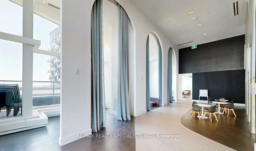 2489, Taunton, 1015 - RO River Oaks, Oakville