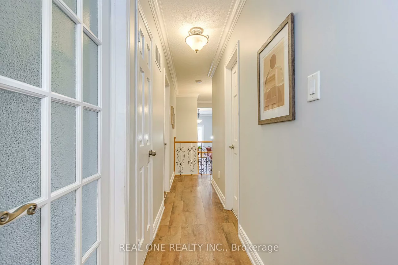 2006, Glenada, 1018 - WC Wedgewood Creek, Oakville