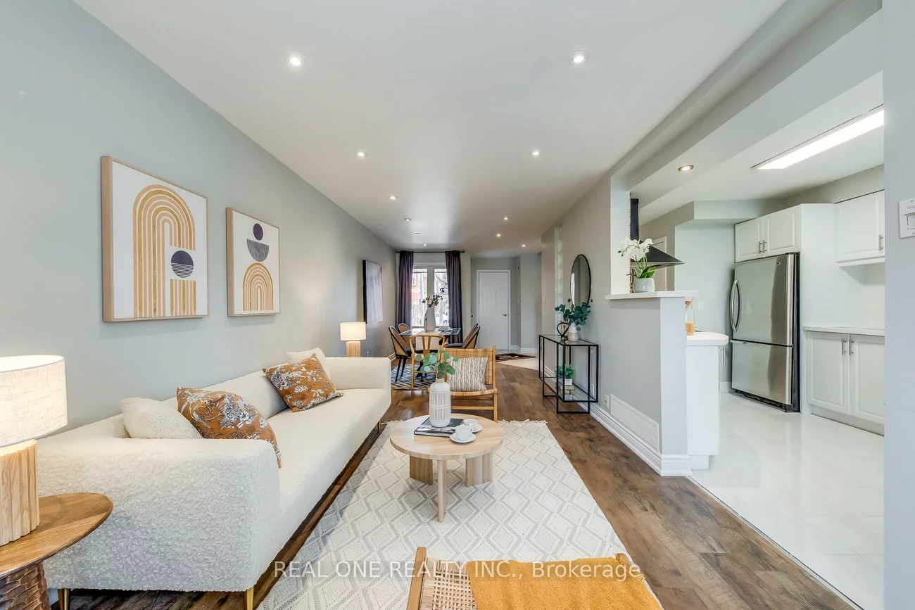 2006, Glenada, 1018 - WC Wedgewood Creek, Oakville