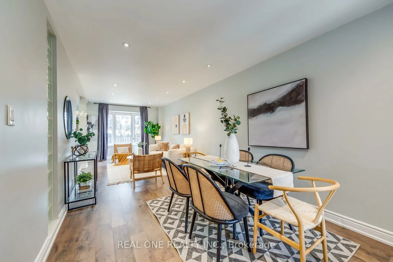 2006, Glenada, 1018 - WC Wedgewood Creek, Oakville