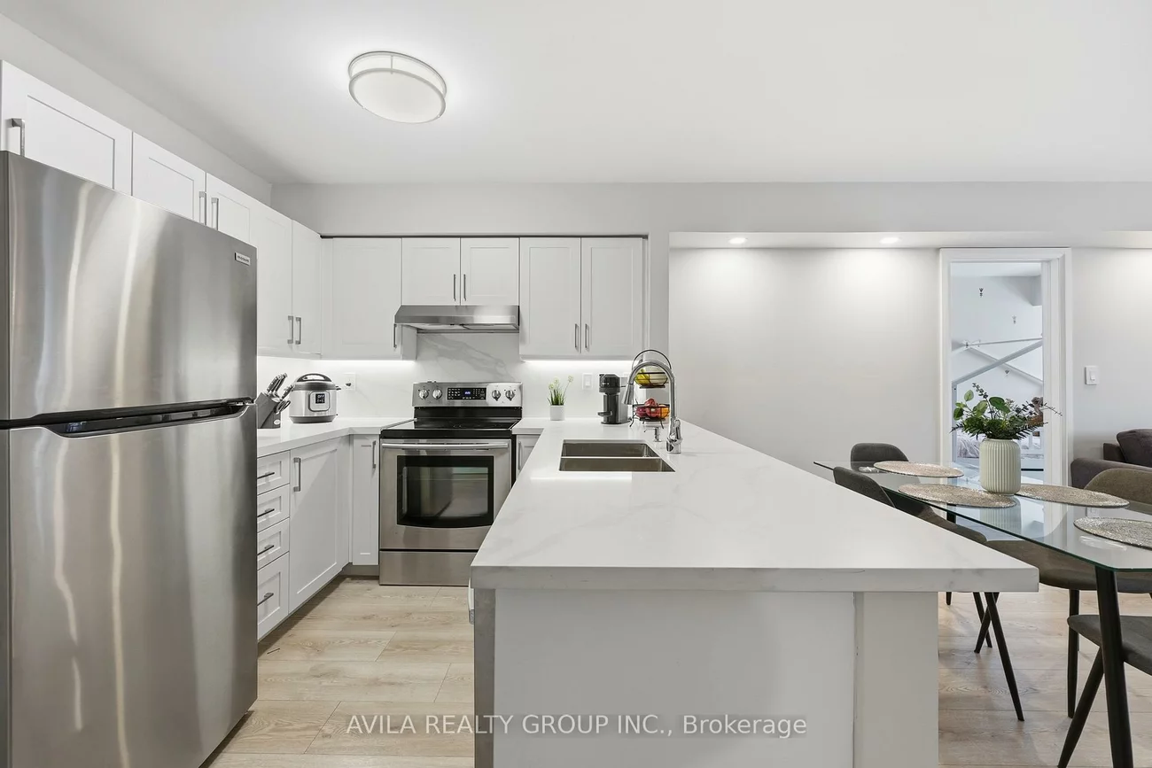 1460, Bishops, 1007 - GA Glen Abbey, Oakville