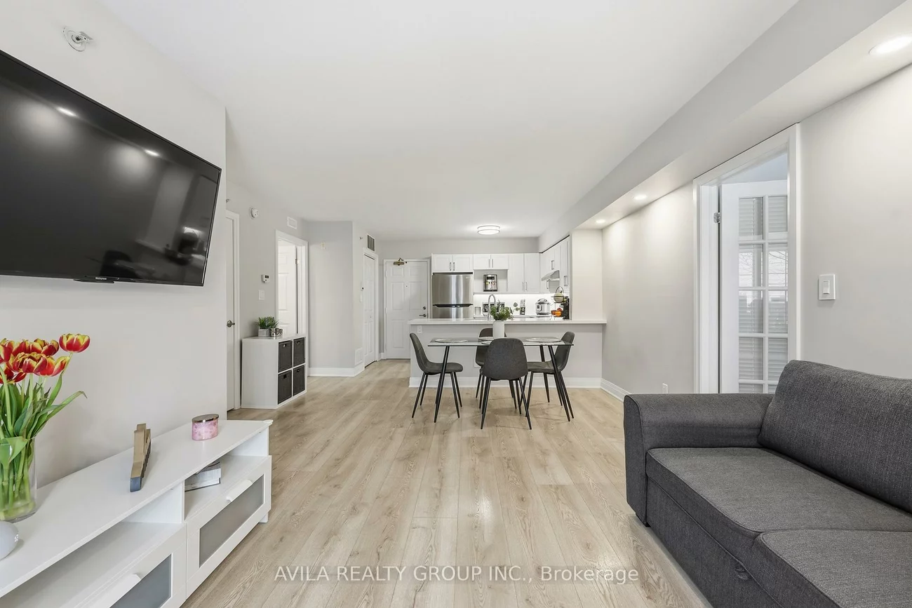 1460, Bishops, 1007 - GA Glen Abbey, Oakville