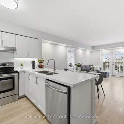 1460, Bishops, 1007 - GA Glen Abbey, Oakville