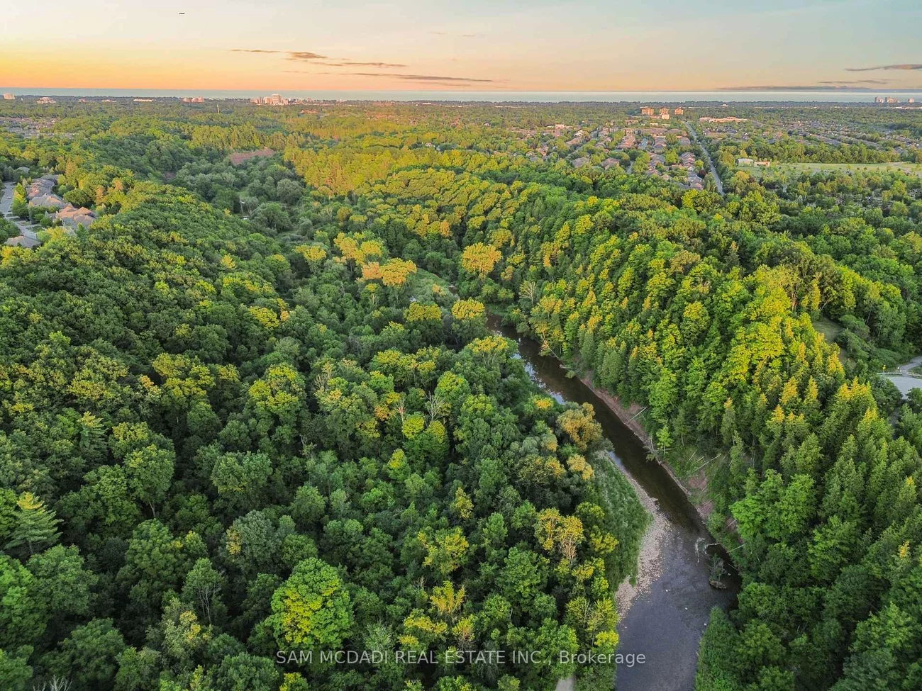 3006, Creekshore Common, 1008 - GO Glenorchy, Oakville