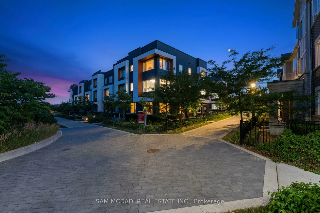 3006, Creekshore Common, 1008 - GO Glenorchy, Oakville