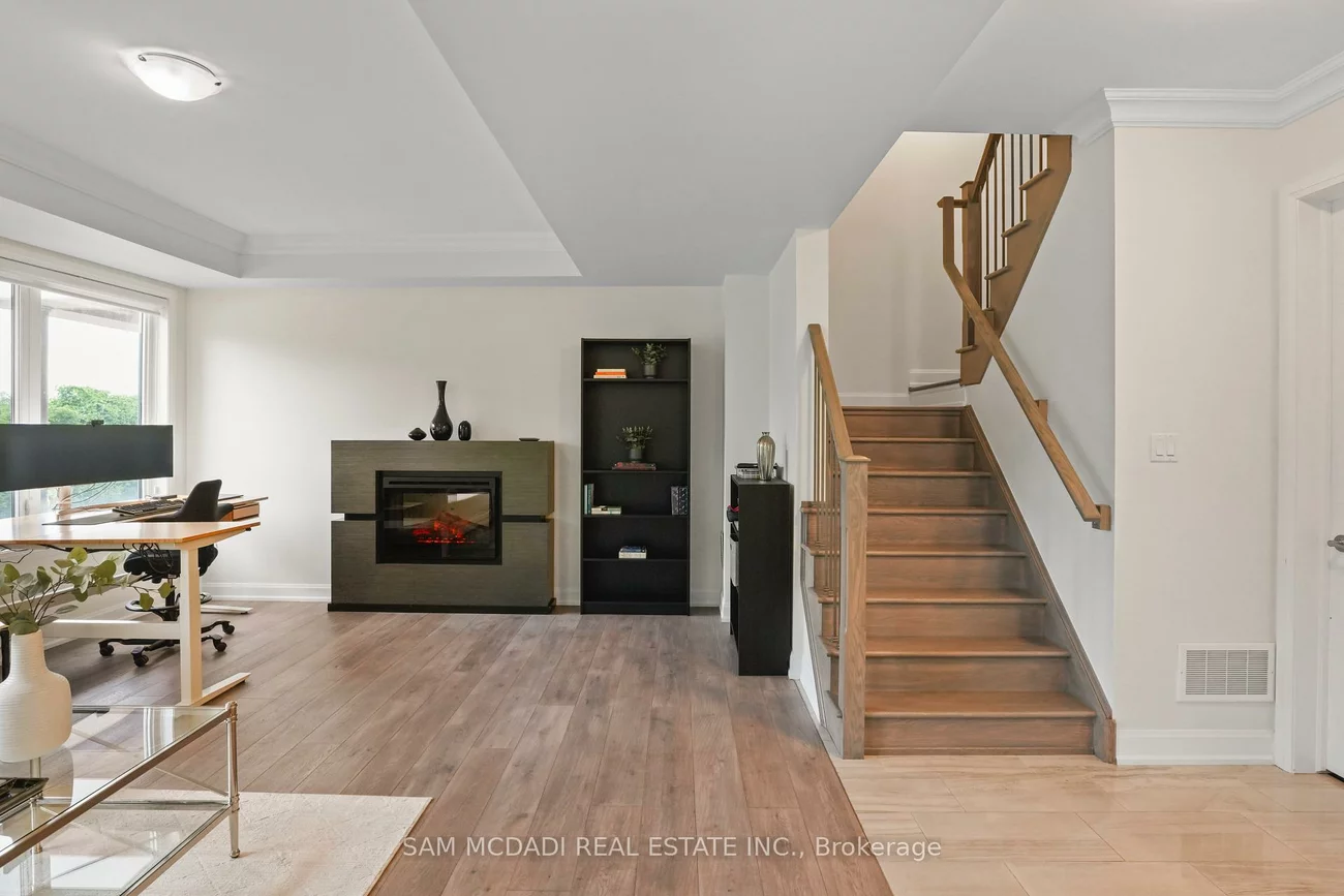 3006, Creekshore Common, 1008 - GO Glenorchy, Oakville