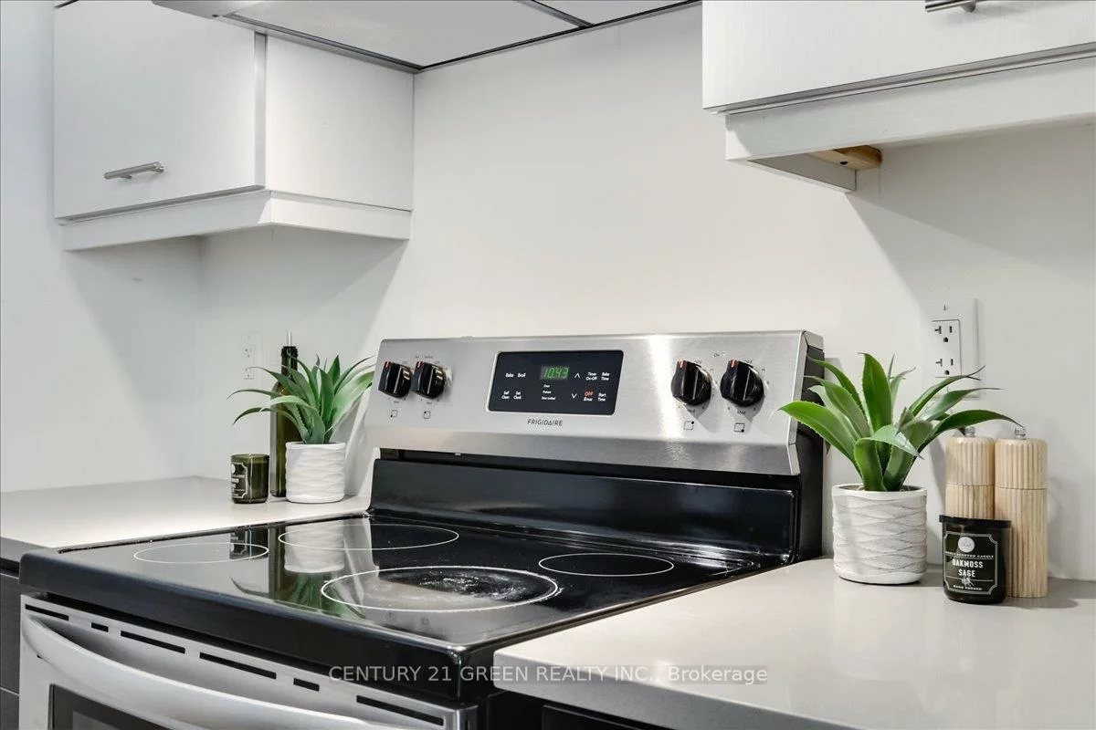 3028, Creekshore, 1008 - GO Glenorchy, Oakville