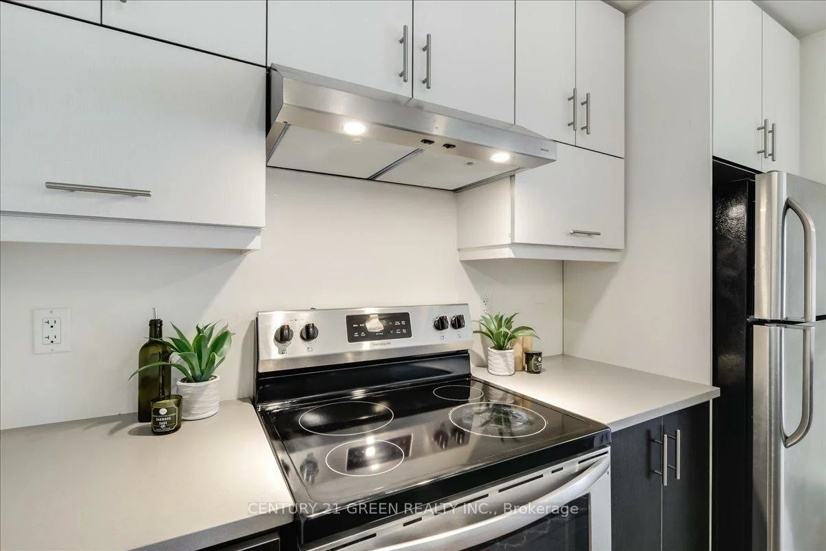 3028, Creekshore, 1008 - GO Glenorchy, Oakville