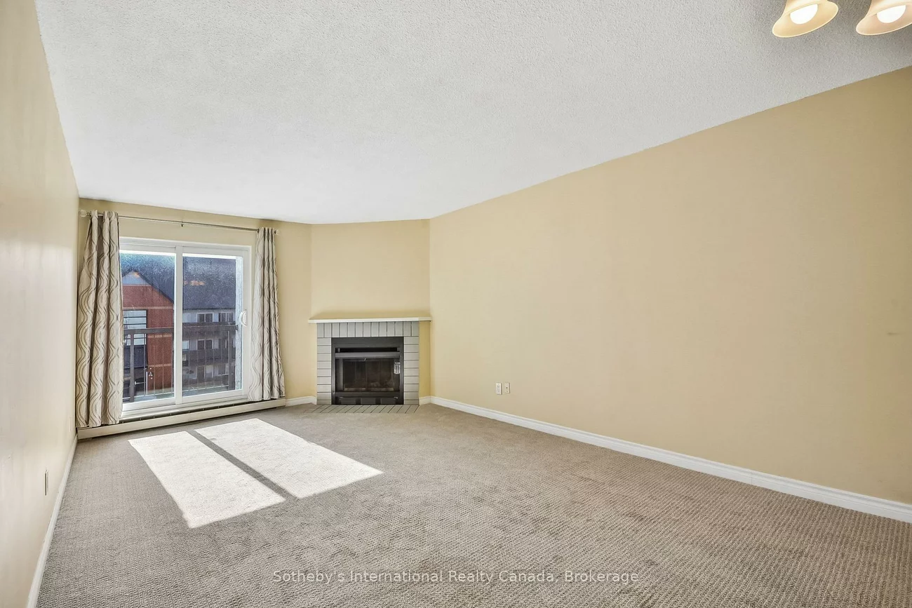 1450, Glen Abbey, 1007 - GA Glen Abbey, Oakville