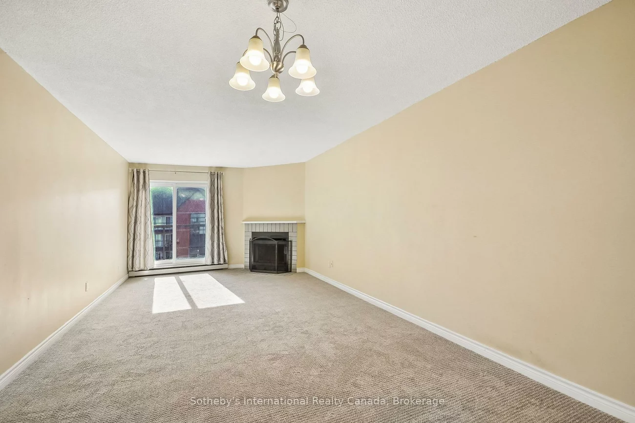 1450, Glen Abbey, 1007 - GA Glen Abbey, Oakville