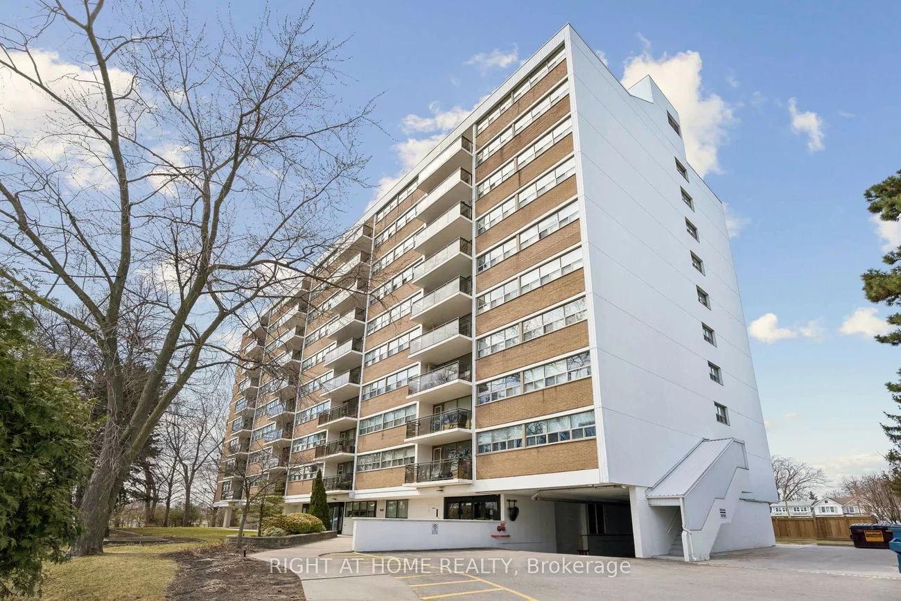 212, Kerr, 1002 - CO Central, Oakville