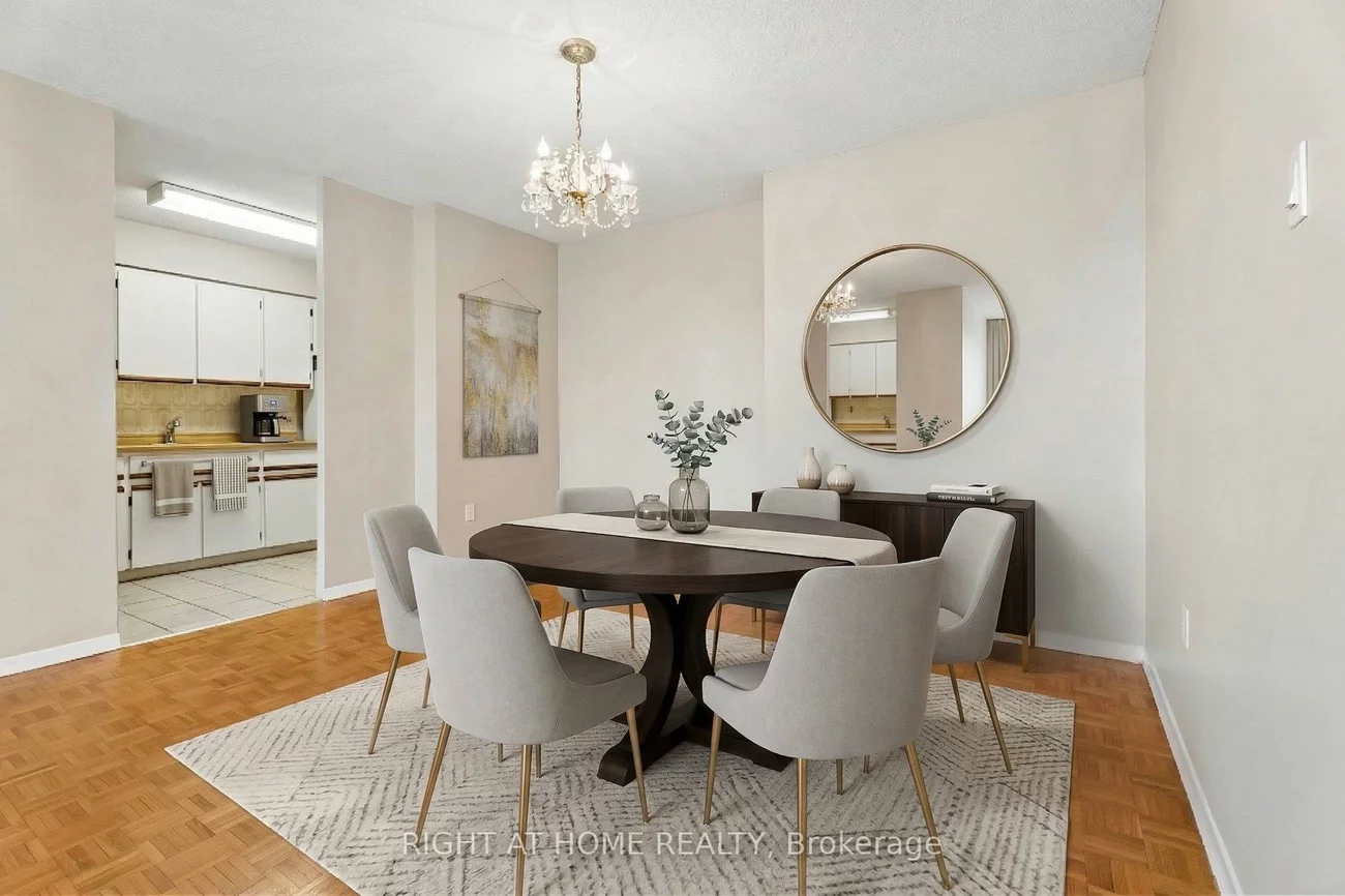 212, Kerr, 1002 - CO Central, Oakville