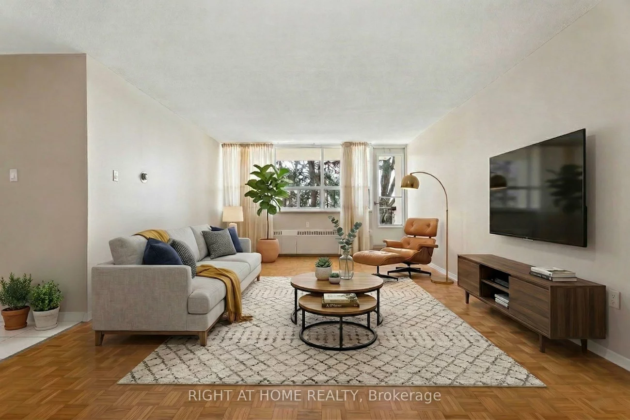 212, Kerr, 1002 - CO Central, Oakville