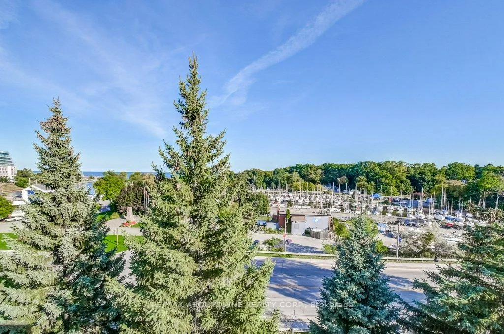 2511, Lakeshore, 1001 - BR Bronte, Oakville