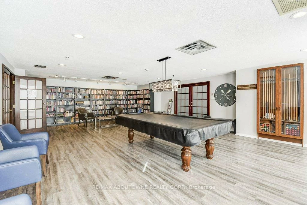 2511, Lakeshore, 1001 - BR Bronte, Oakville