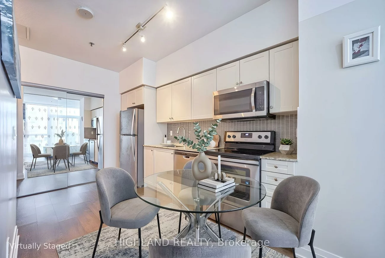 55, Speers, 1002 - CO Central, Oakville