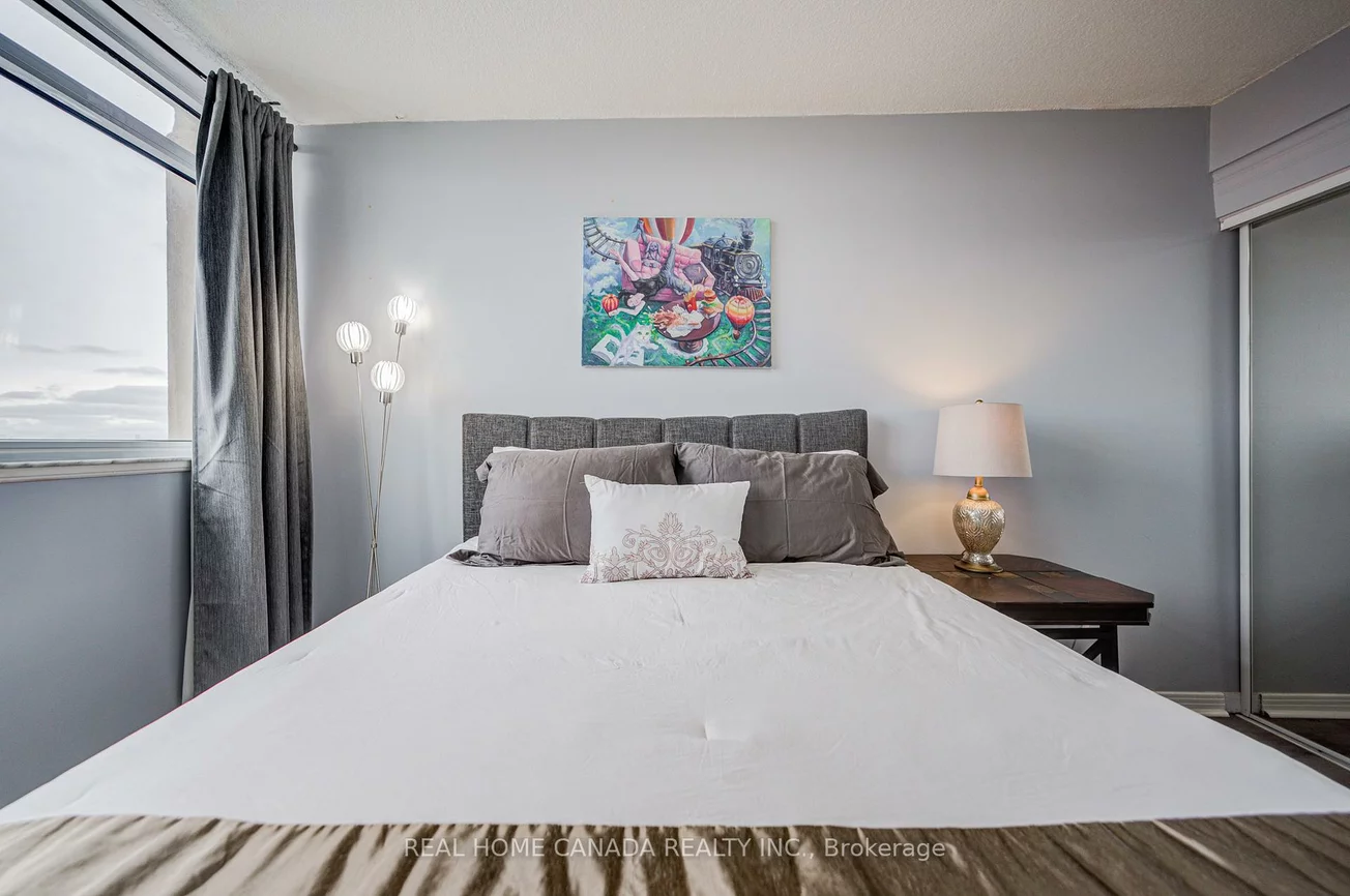 1359, White Oaks, 1005 - FA Falgarwood, Oakville