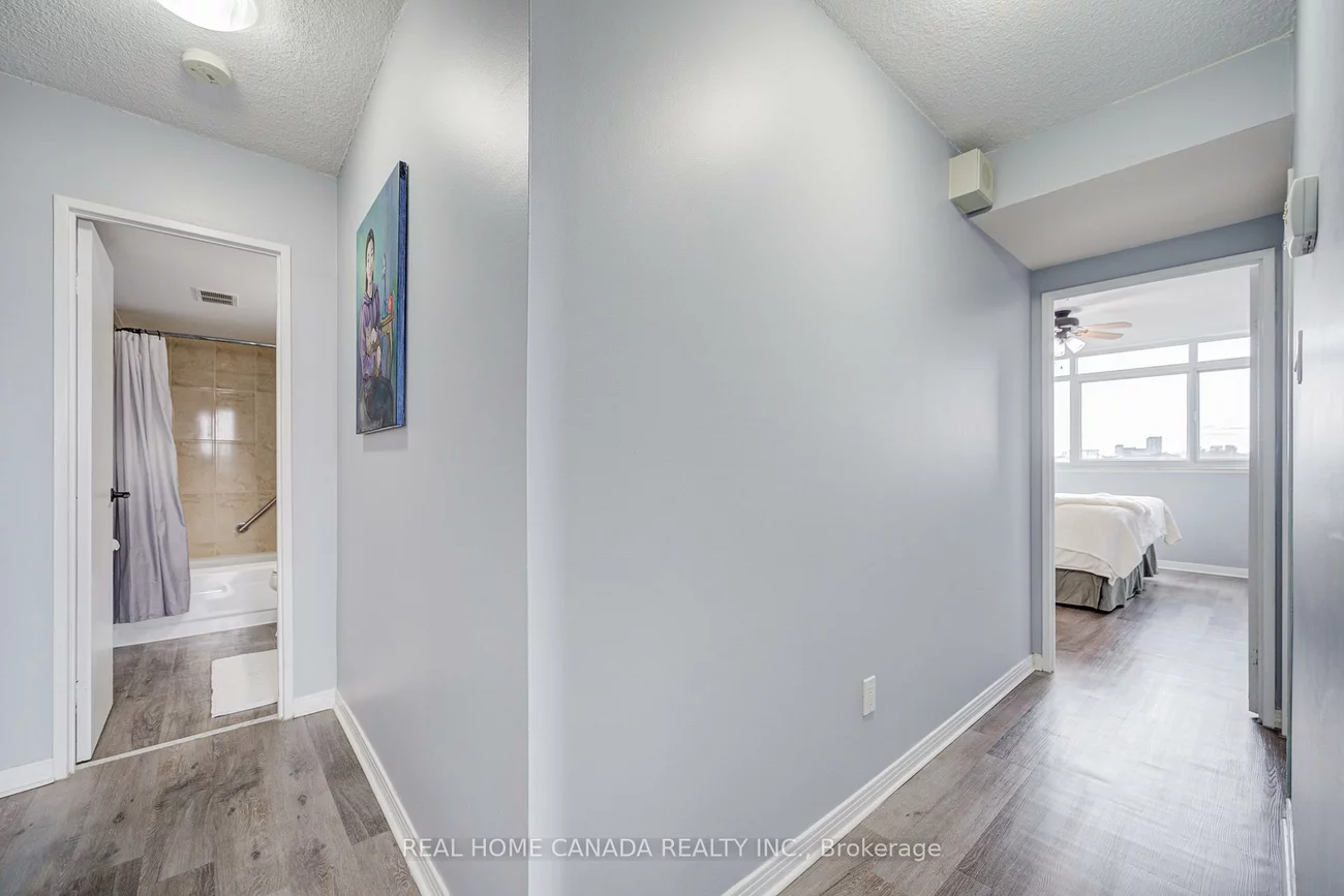 1359, White Oaks, 1005 - FA Falgarwood, Oakville