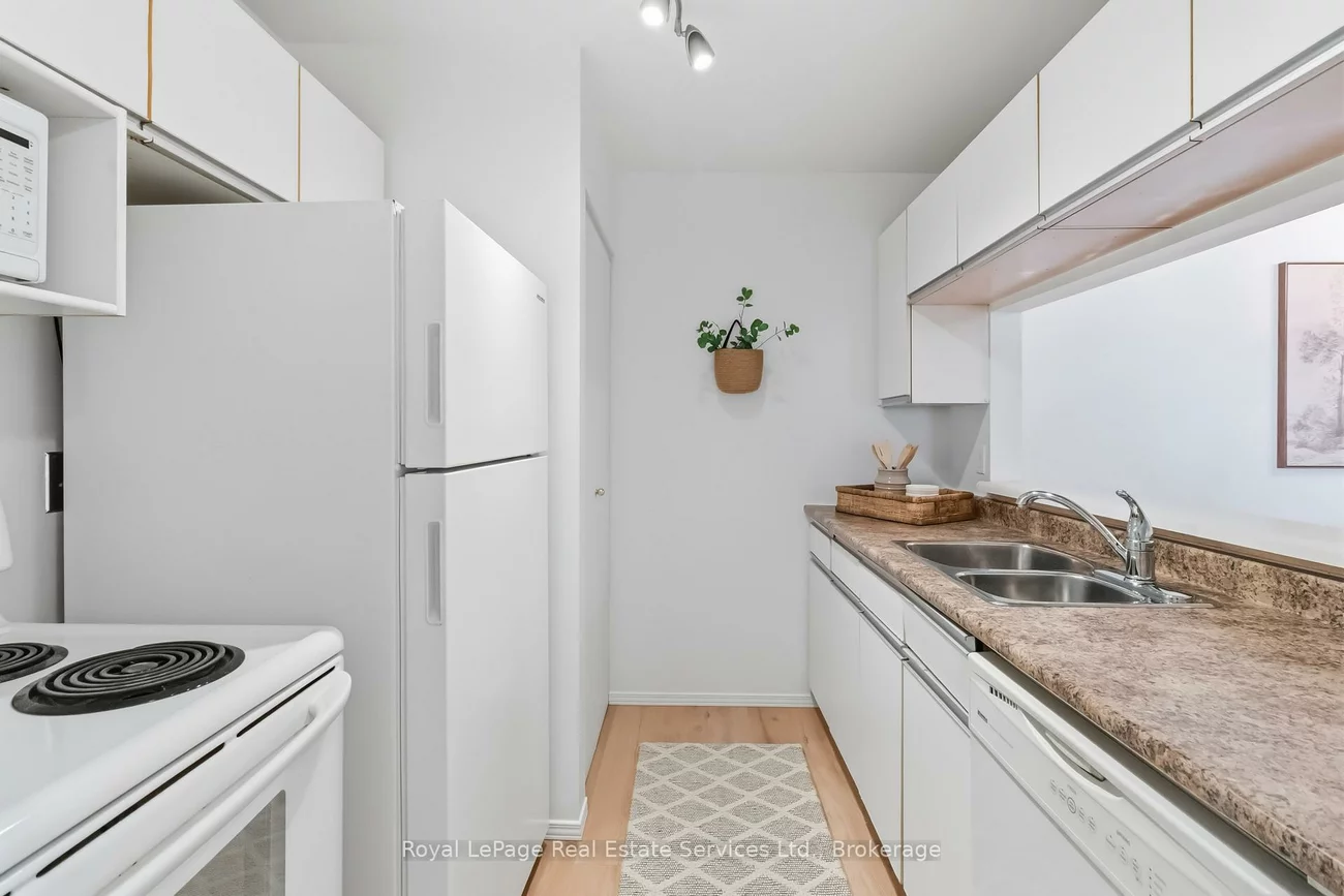 1450, Glen Abbey, 1007 - GA Glen Abbey, Oakville