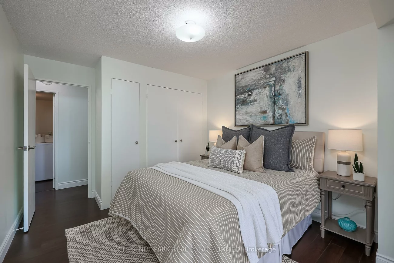 2185, Marine, 1001 - BR Bronte, Oakville